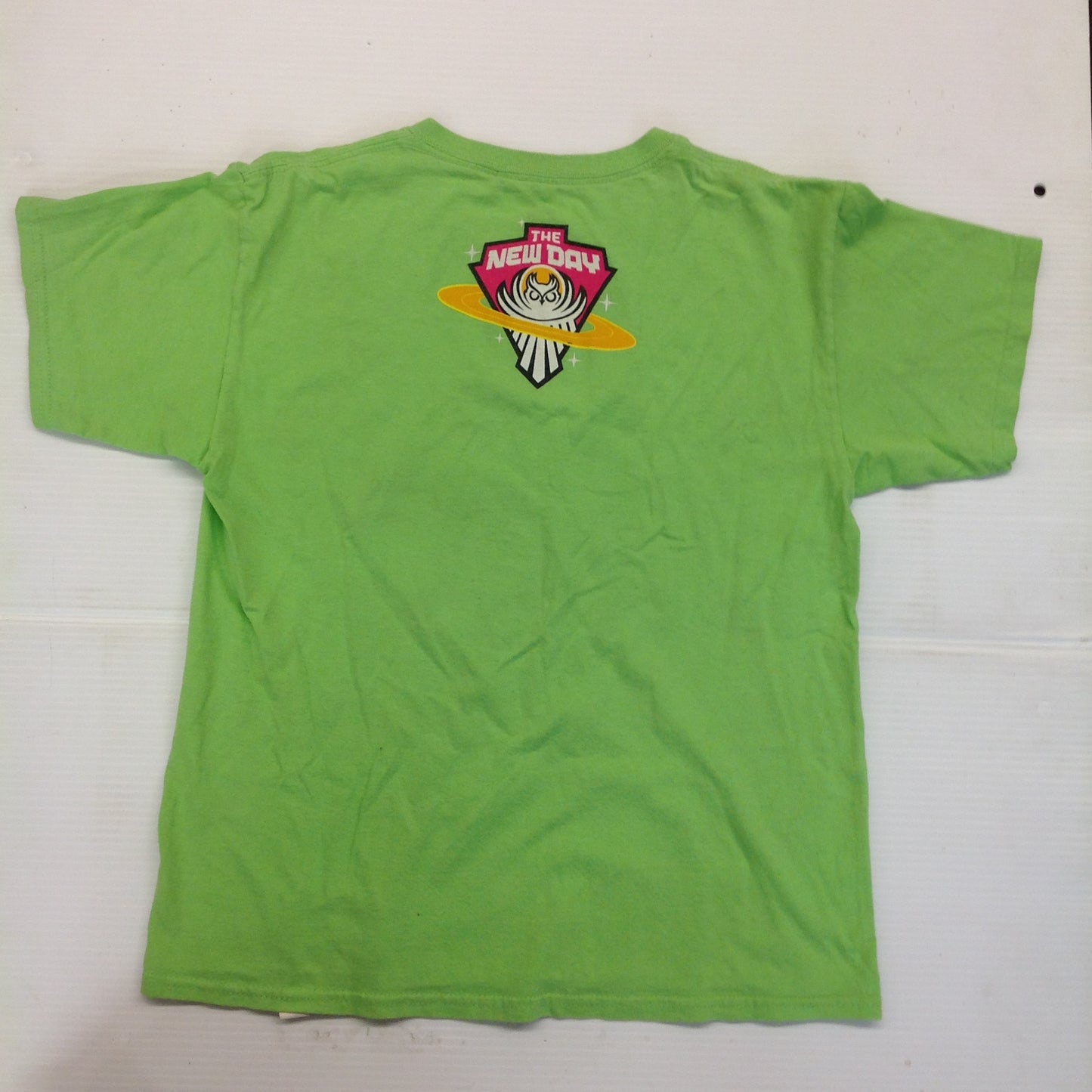 2013 WWE WWF Authentic Youth Large T-Shirt The New Day Pops Unicorn Kofi Kingston Xavier Woods Big E NXT Who Wants Ice Cream Gluteus Free Green