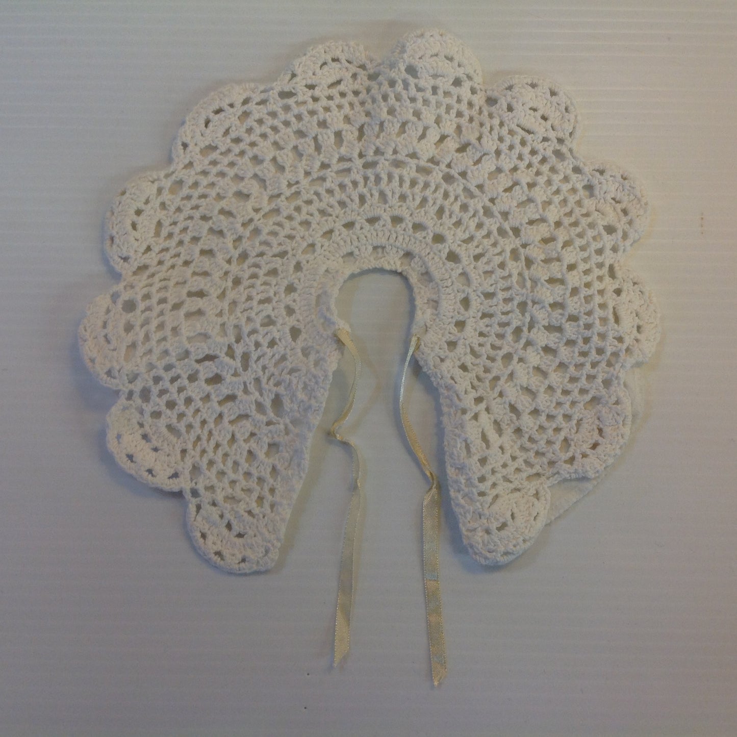 Vintage White Cotton Knit Lace Baby Collar Bib RBG
