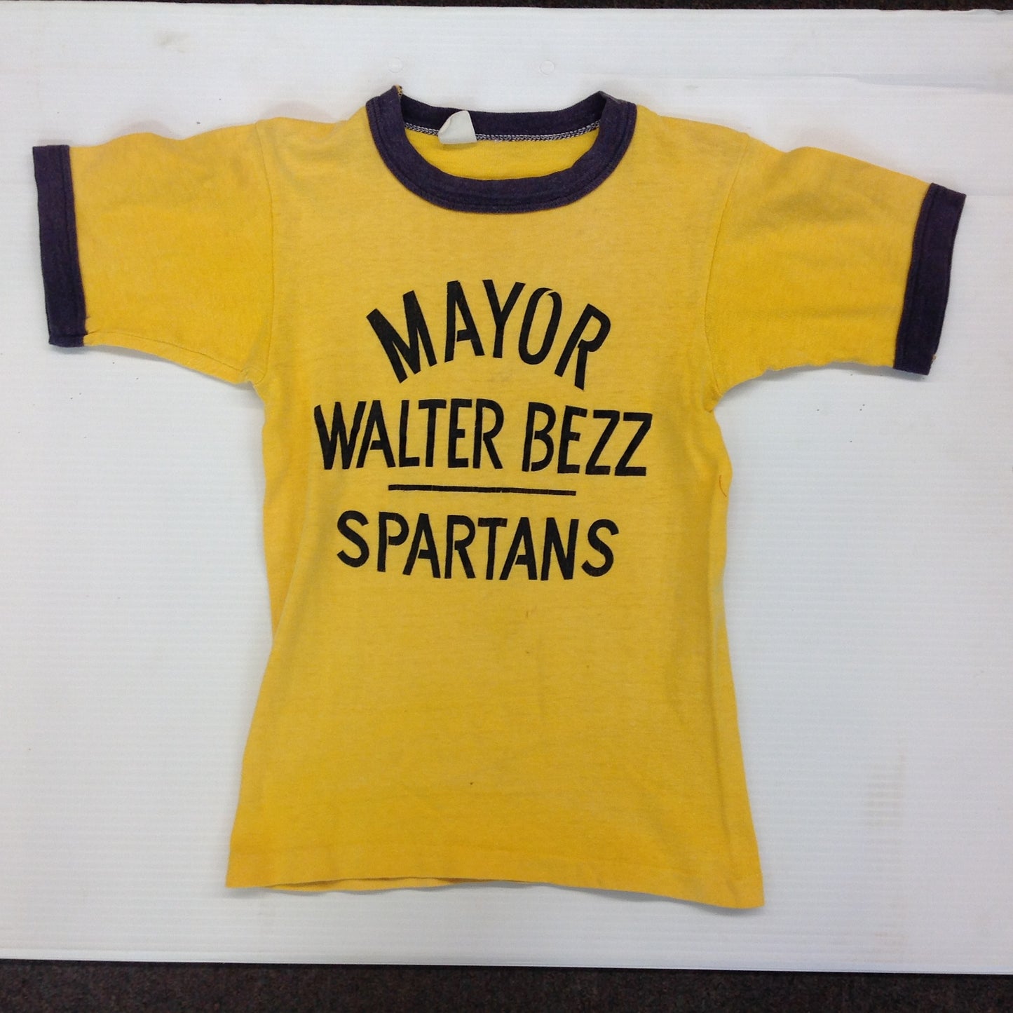 Vintage Child's Yellow Blue Ringer Medium T-Shirt Mayor Walter Bezz Spartans Eastpointe Michigan