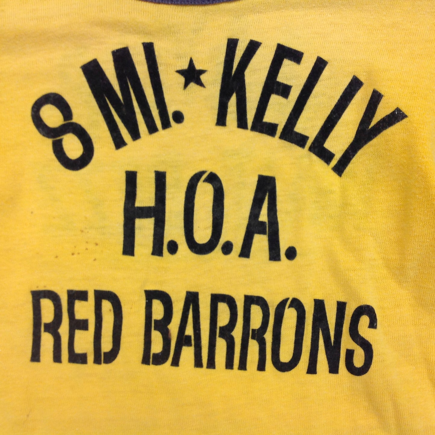 Vintage 1967-74 Child's Yellow Blue Sports T-Shirt 8 Mile Kelly Road HOA Red Barrons Mayor Walt Bezz Eastpointe Michigan