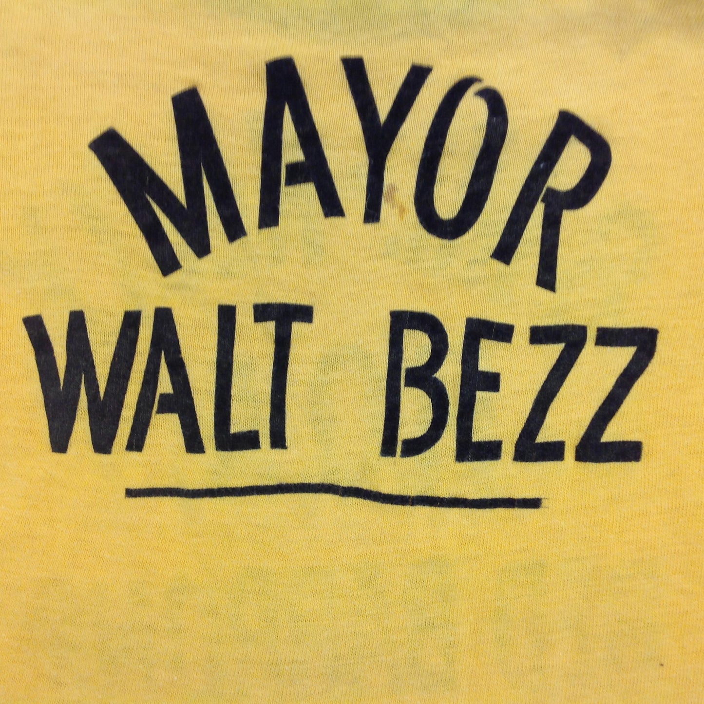 Vintage 1967-74 Child's Yellow Blue Sports T-Shirt 8 Mile Kelly Road HOA Red Barrons Mayor Walt Bezz Eastpointe Michigan