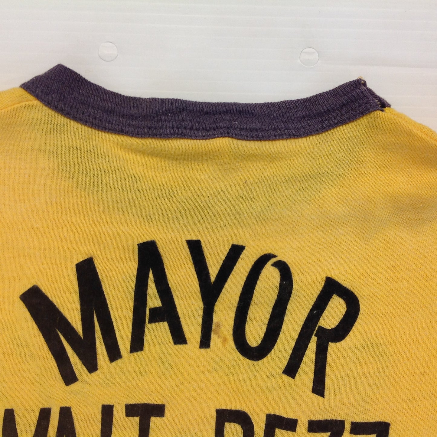 Vintage 1967-74 Child's Yellow Blue Sports T-Shirt 8 Mile Kelly Road HOA Red Barrons Mayor Walt Bezz Eastpointe Michigan