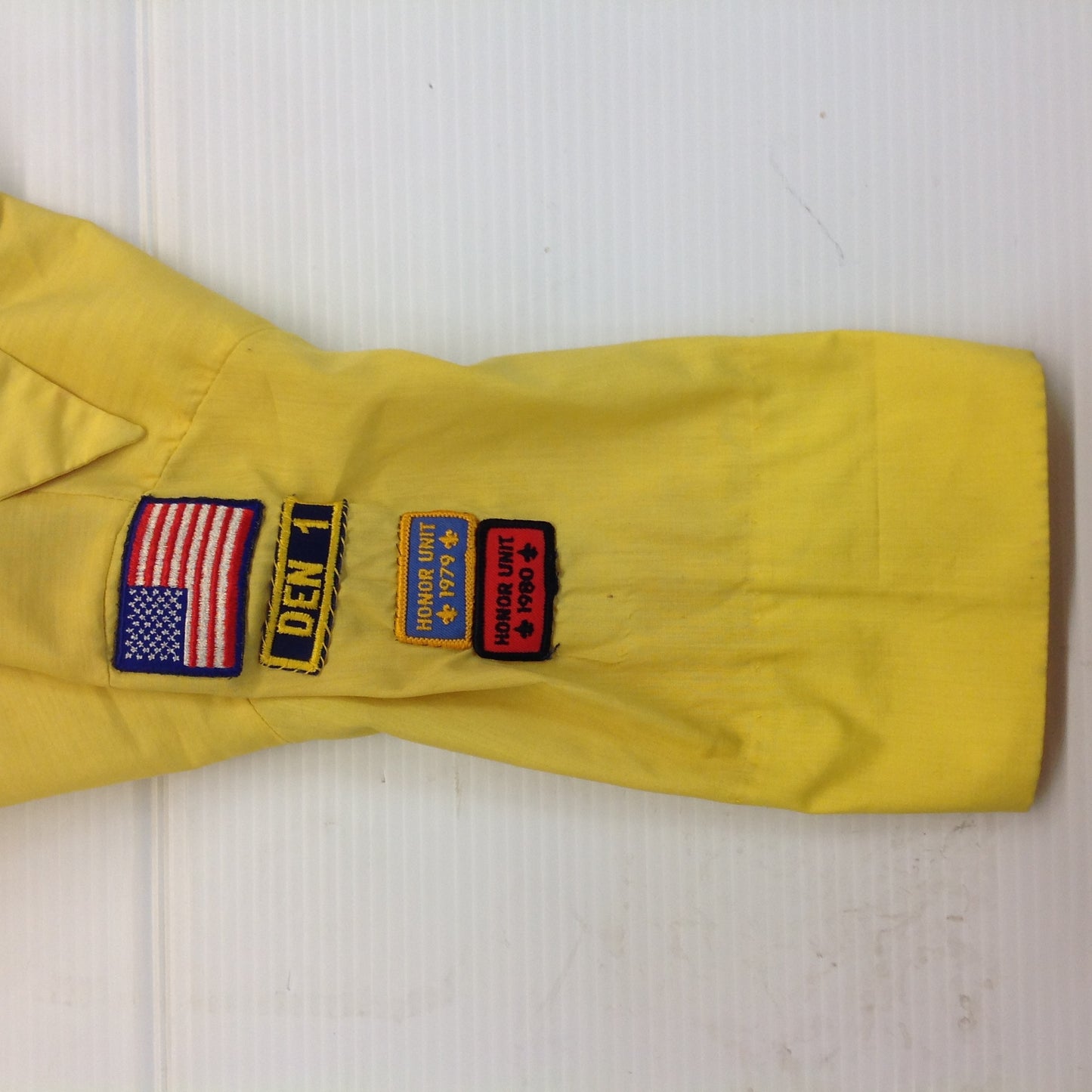 Vintage 1980 BSA Boy Scouts of America Yellow Uniform Shirt 34 Detroit Area Council Michigan 1909 Den 1 Honor Unit