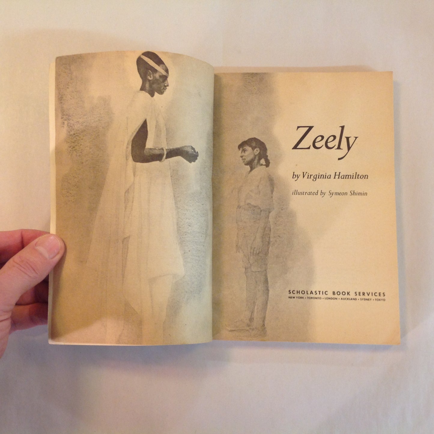 Vintage 1975 Paperback Zeely Virginia Hamilton Scholastic
