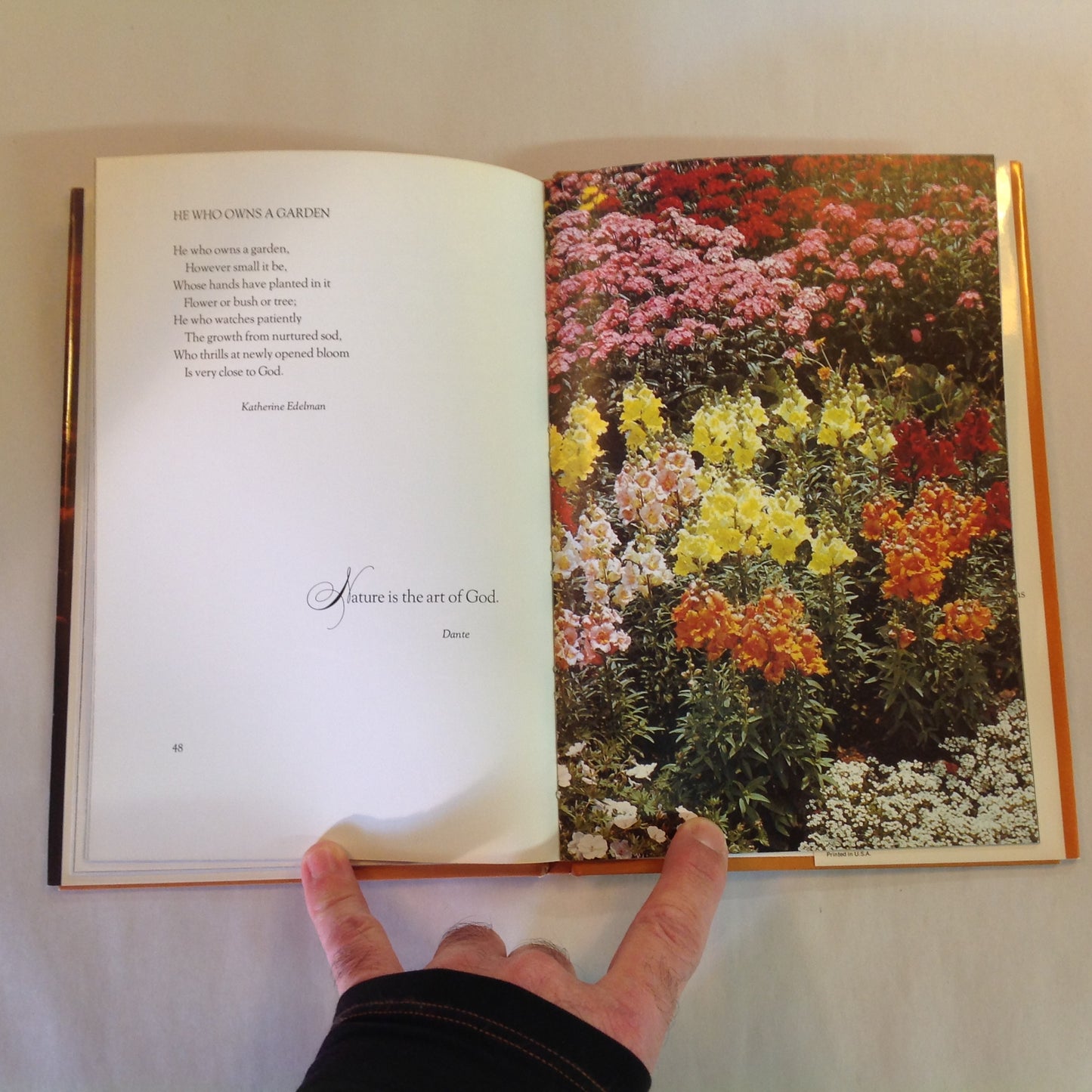 Vintage 1976 Hardcover God Is Everywhere: Inspiring Writings That Reveal His Nearness and Love Harold Whaley Hallmark Crown