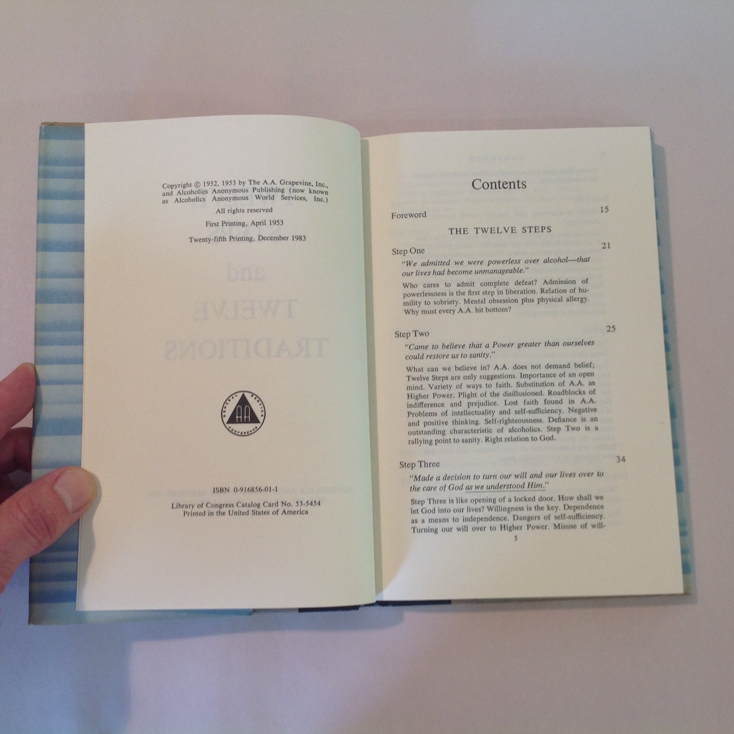 Vintage 1983 Hardcover Twelve Steps and Twelve Traditions Alcoholics Anonymous World Services