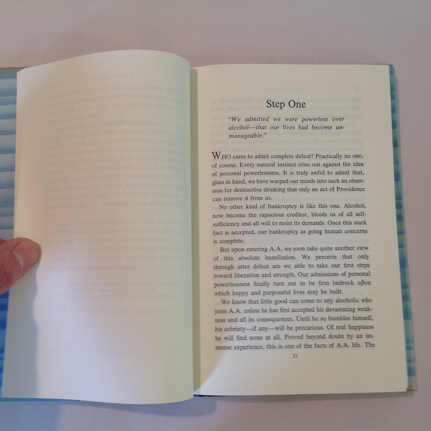 Vintage 1983 Hardcover Twelve Steps and Twelve Traditions Alcoholics Anonymous World Services