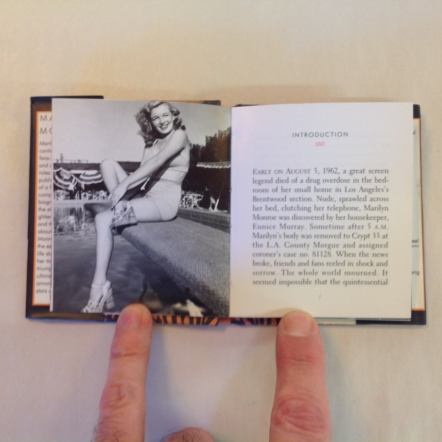 Vintage 1995 Hardcover Gift Book Marilyn Monroe Julie Mars