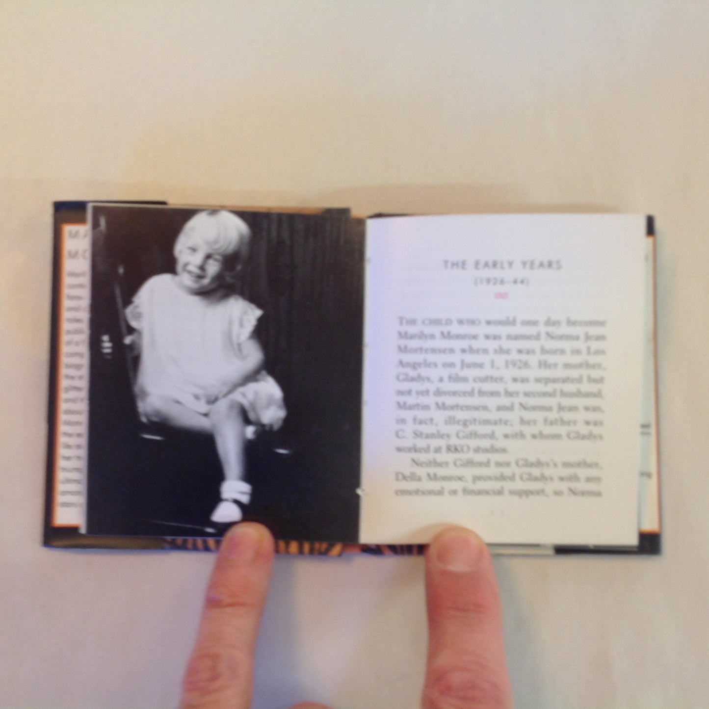 Vintage 1995 Hardcover Gift Book Marilyn Monroe Julie Mars