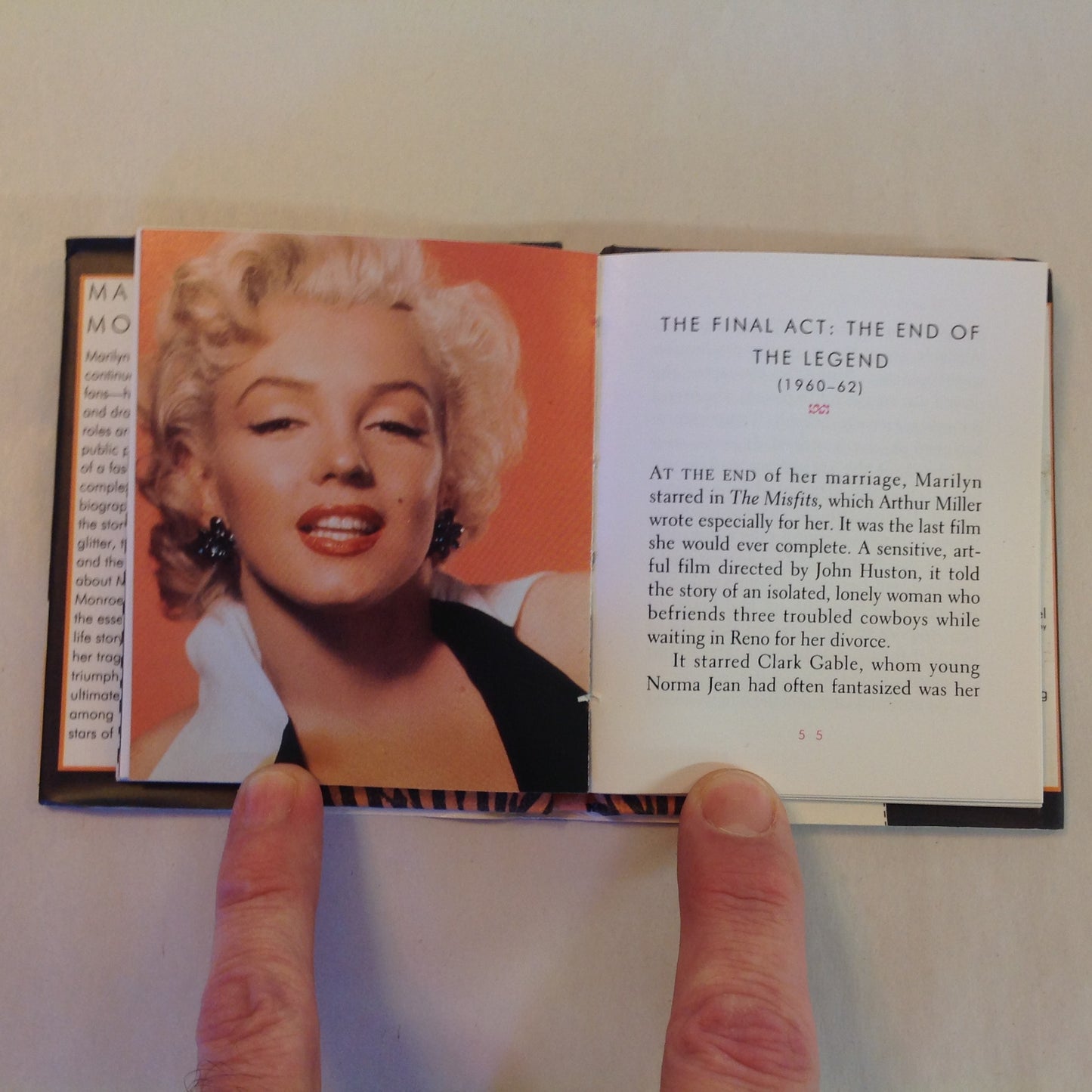 Vintage 1995 Hardcover Gift Book Marilyn Monroe Julie Mars