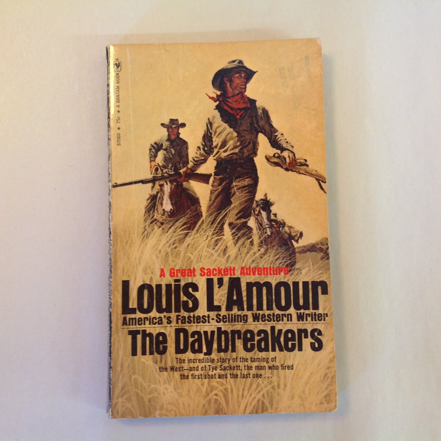 Vintage 1971 Mass Market Paperback The Daybreakers Louis L'Amour