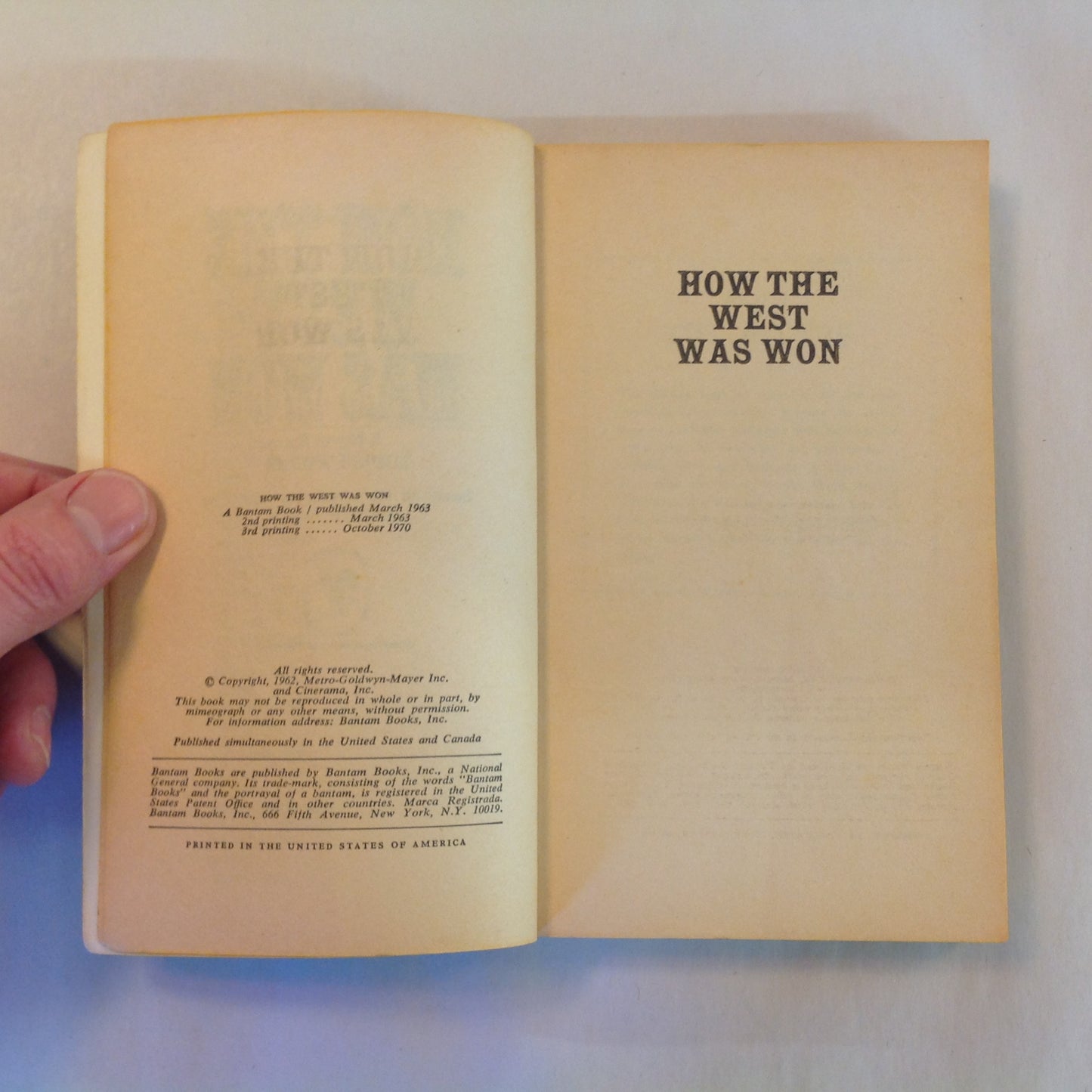 Vintage 1970 Mass Market Paperback How the West Was Won Louis L'Amour