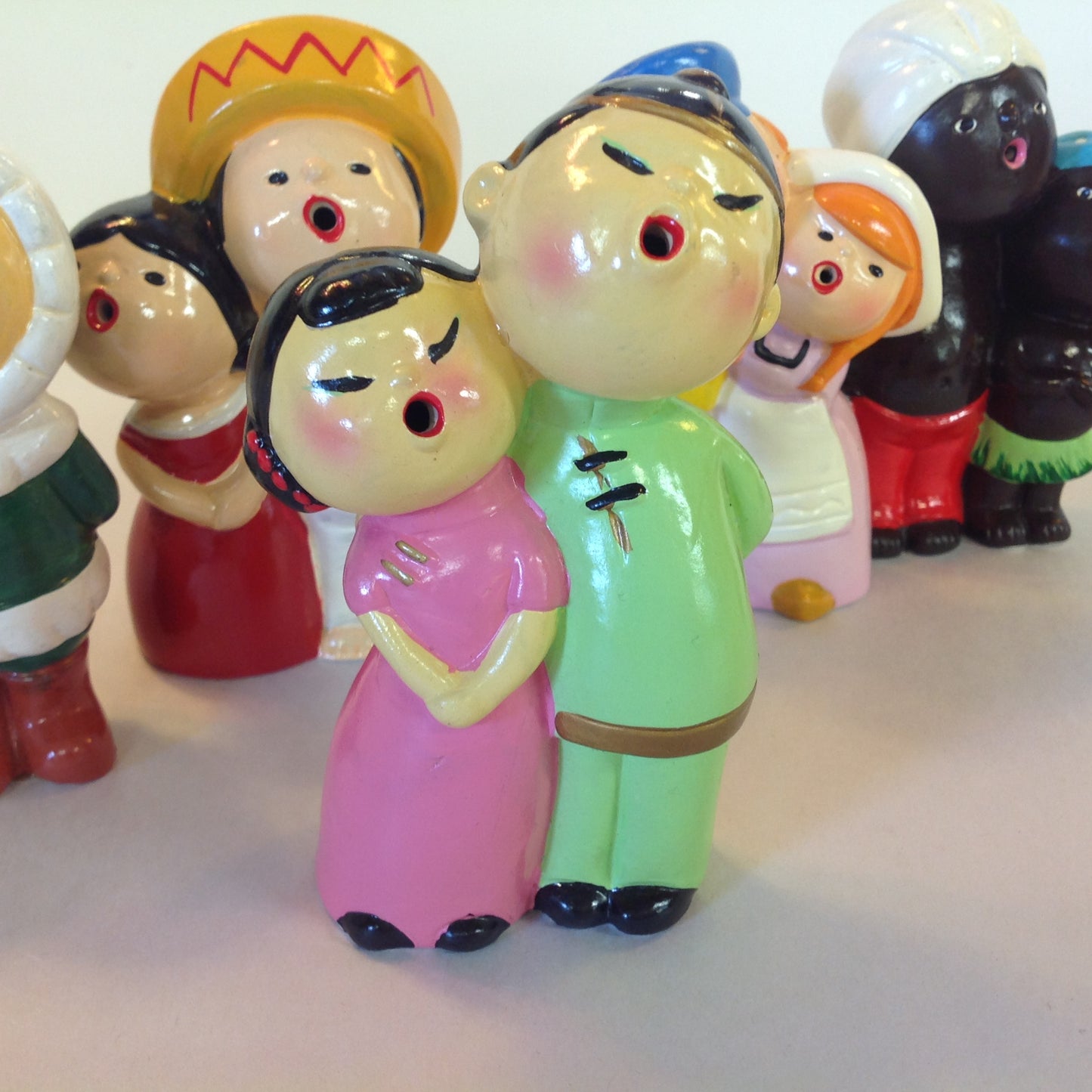 Vintage 1960's World Gift 6Pc Set World Carolers International Choir Figures Hand Painted Japan