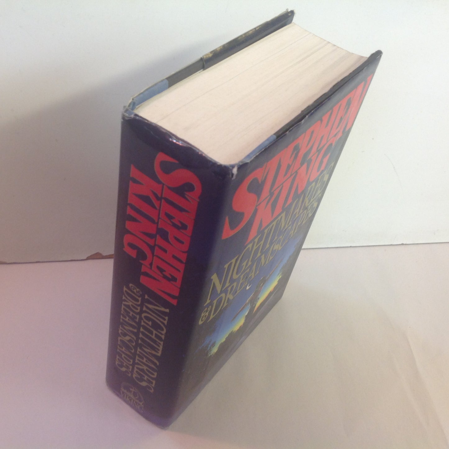 Vintage 1993 HCDJ Nightmares & Dreamscapes Stephen King First Printing