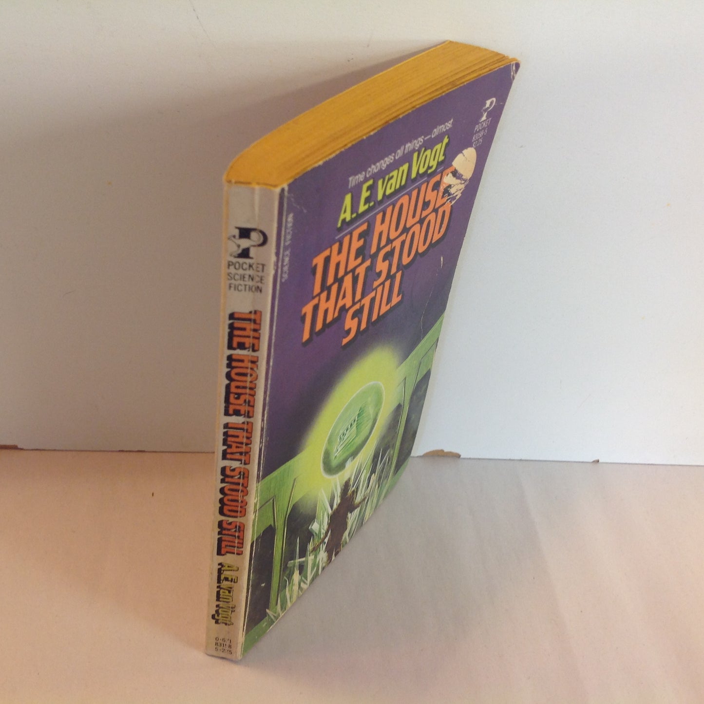 Vintage 1980 Mass Market Paperback The House That Stood Still A. E. van Vogt First Printing