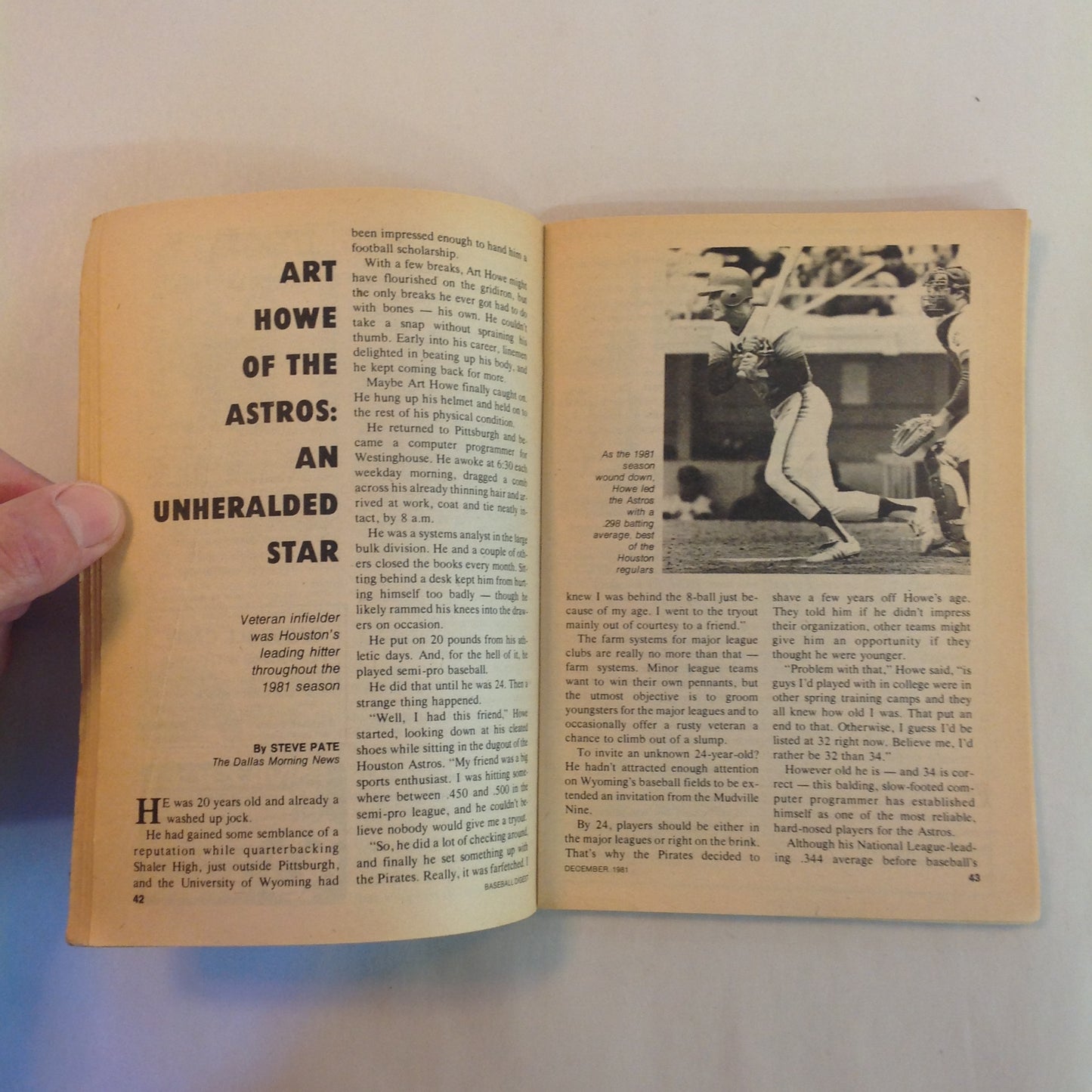 Vintage Dec 1981 Baseball Digest Magazine Tim Raines: Rookie Base-Stealing Phenom