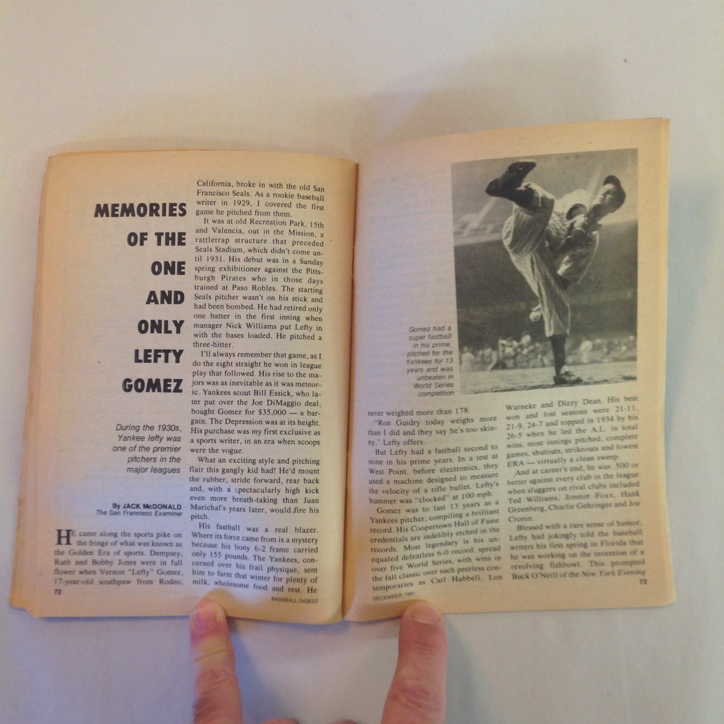 Vintage Dec 1981 Baseball Digest Magazine Tim Raines: Rookie Base-Stealing Phenom