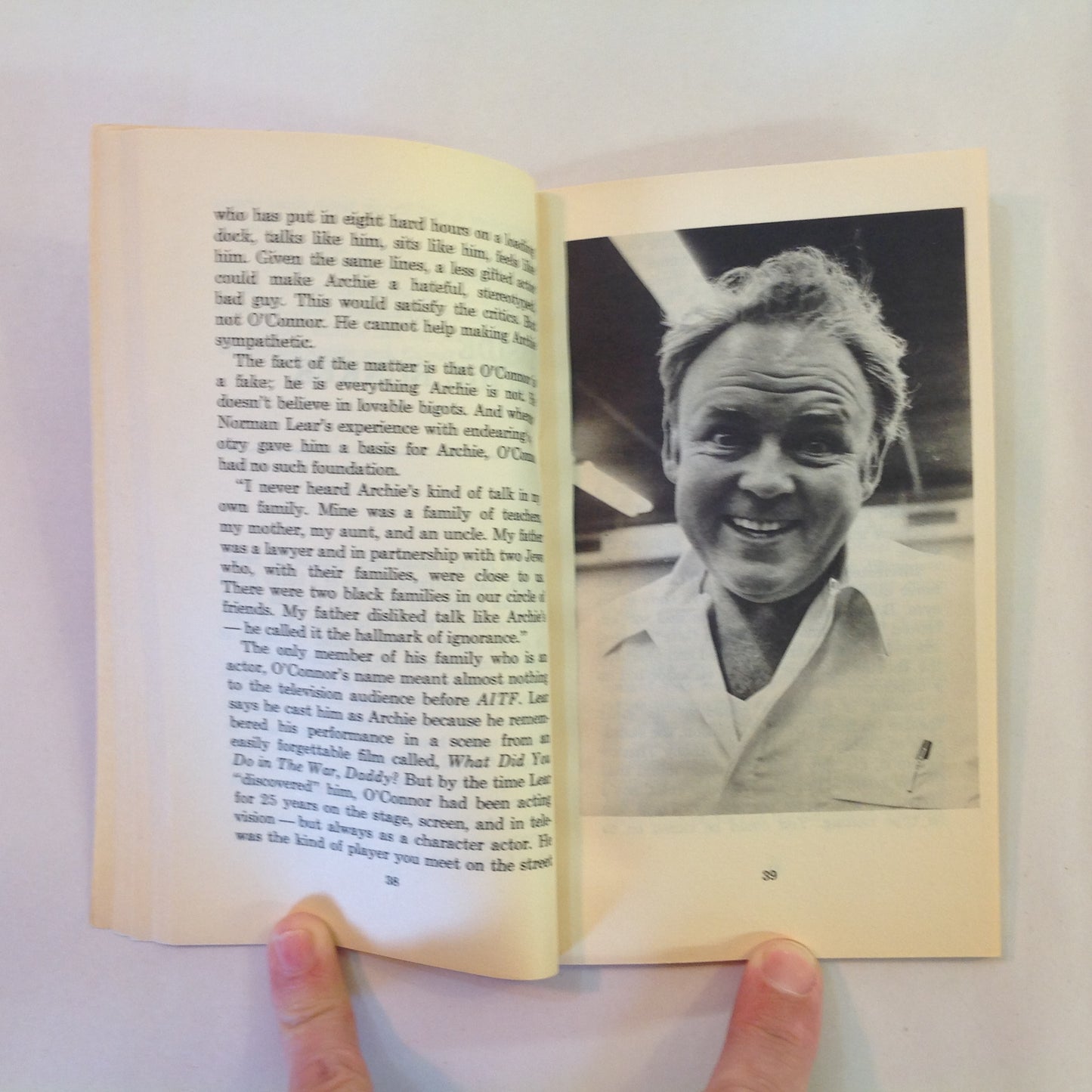 Vintage 1973 Mass Market Paperback TV's First Family Louis Solomon