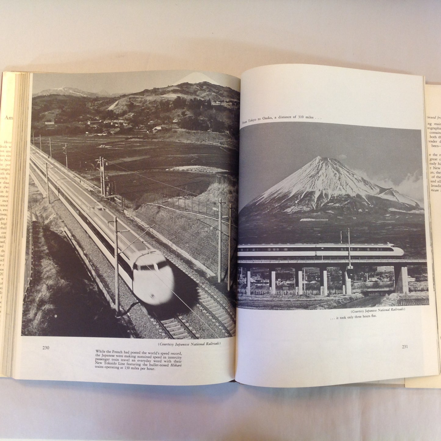 Vintage 1968 Pictorial Hardcover American Railroads in Transition: The Passing of the Steam Locomotives Robert S. Carper