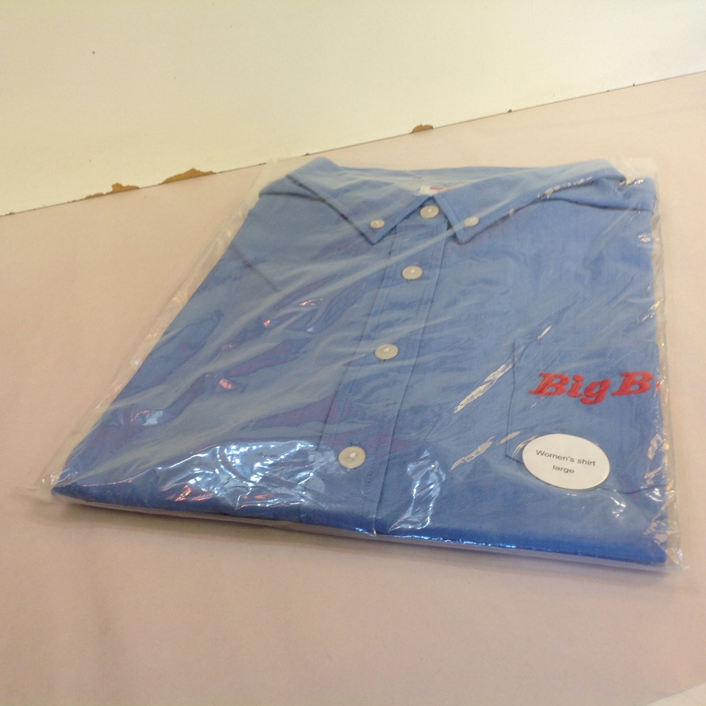 Vintage NOS Large Women's Blue Short Sleeve Big Boy Restaurant Button Up Shirt
