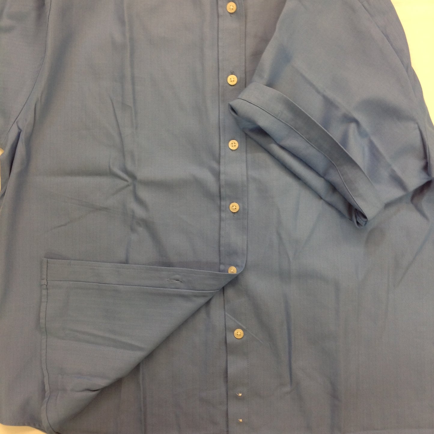 Vintage NOS Large Women's Blue Short Sleeve Big Boy Restaurant Button Up Shirt
