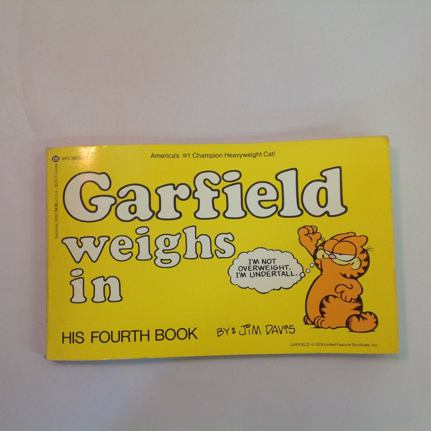 Vintage 1982 Trade Paperback Garfield Weighs In Jim Davis First Edition