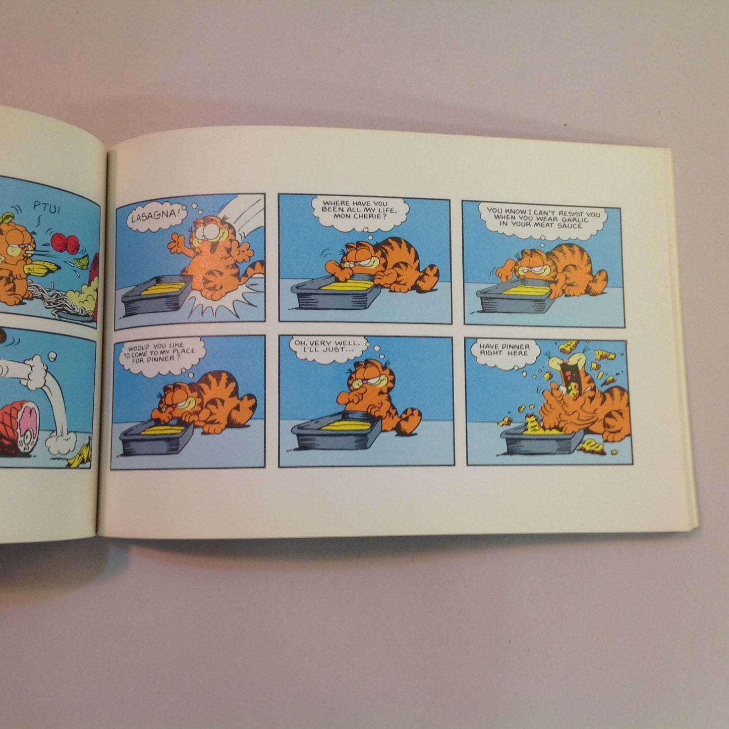 Vintage 1982 Trade Paperback Here Comes Garfield Jim Davis TV Tie-In First Edition
