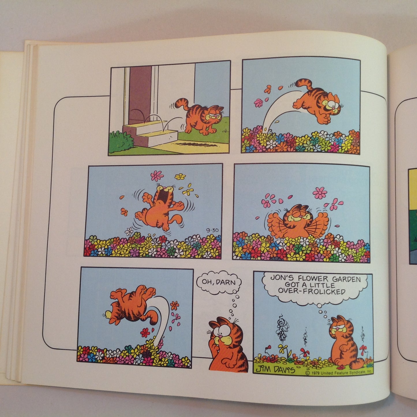 Vintage 1982 Trade Paperback Garfield Treasury First Edition Sunday Best