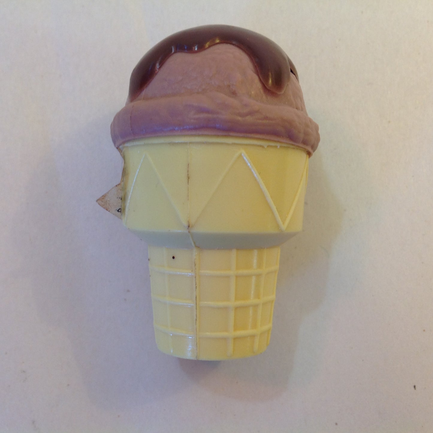 Vintage 1982 Unopened Topps Ice Cream Cone Candy Container