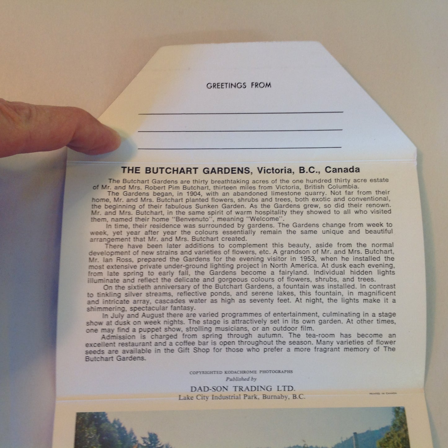 Vintage Mid Century Butchart Gardens British Columbia 16 Color Photo Souvenir Postcard Album