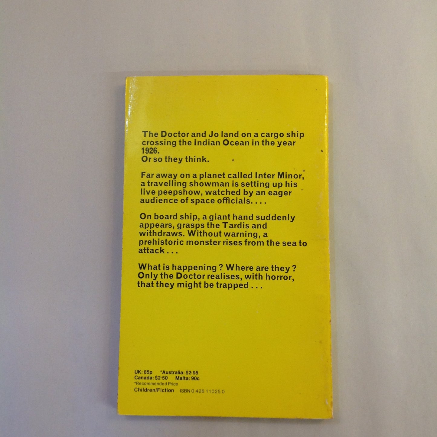 Vintage 1980 Mass Market Paperback Doctor Who and the Carnival of Monsters Terrance Dicks