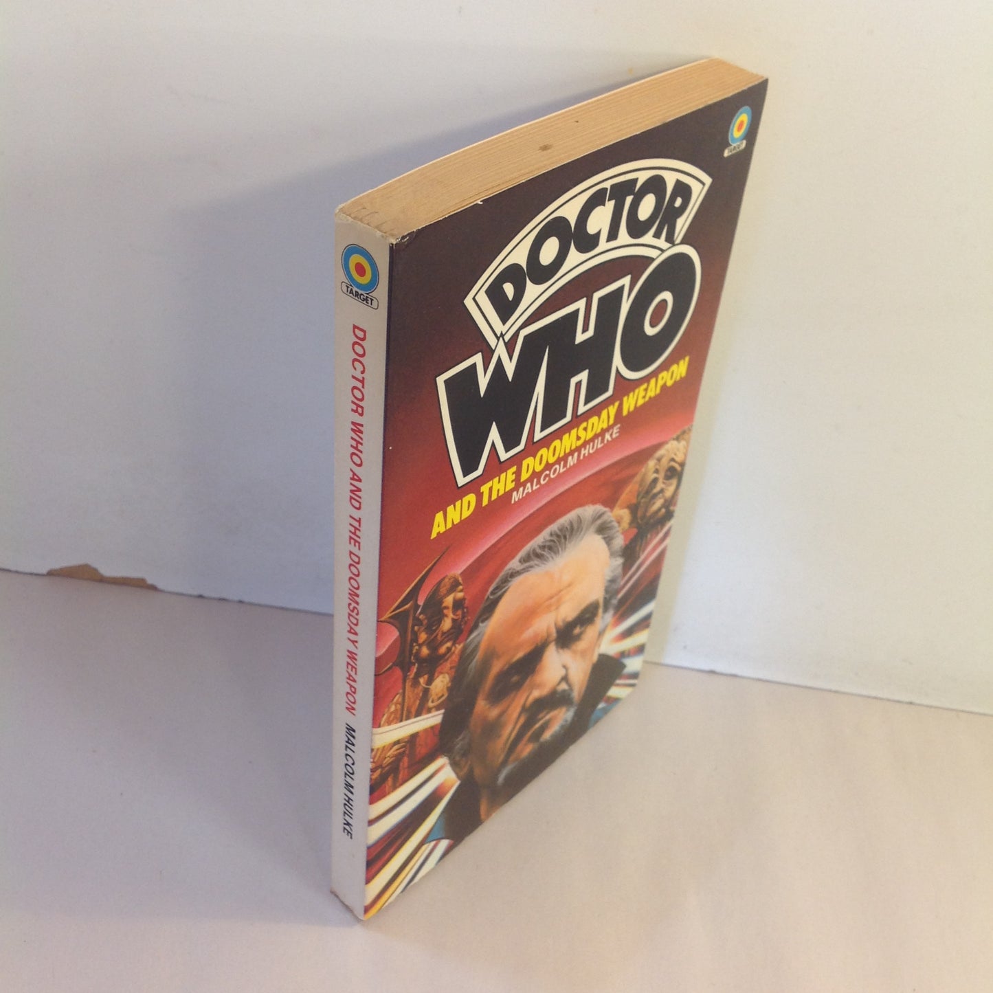 Vintage 1982 Mass Market Paperback Doctor Who and the Doomsday Weapon Malcolm Hulke