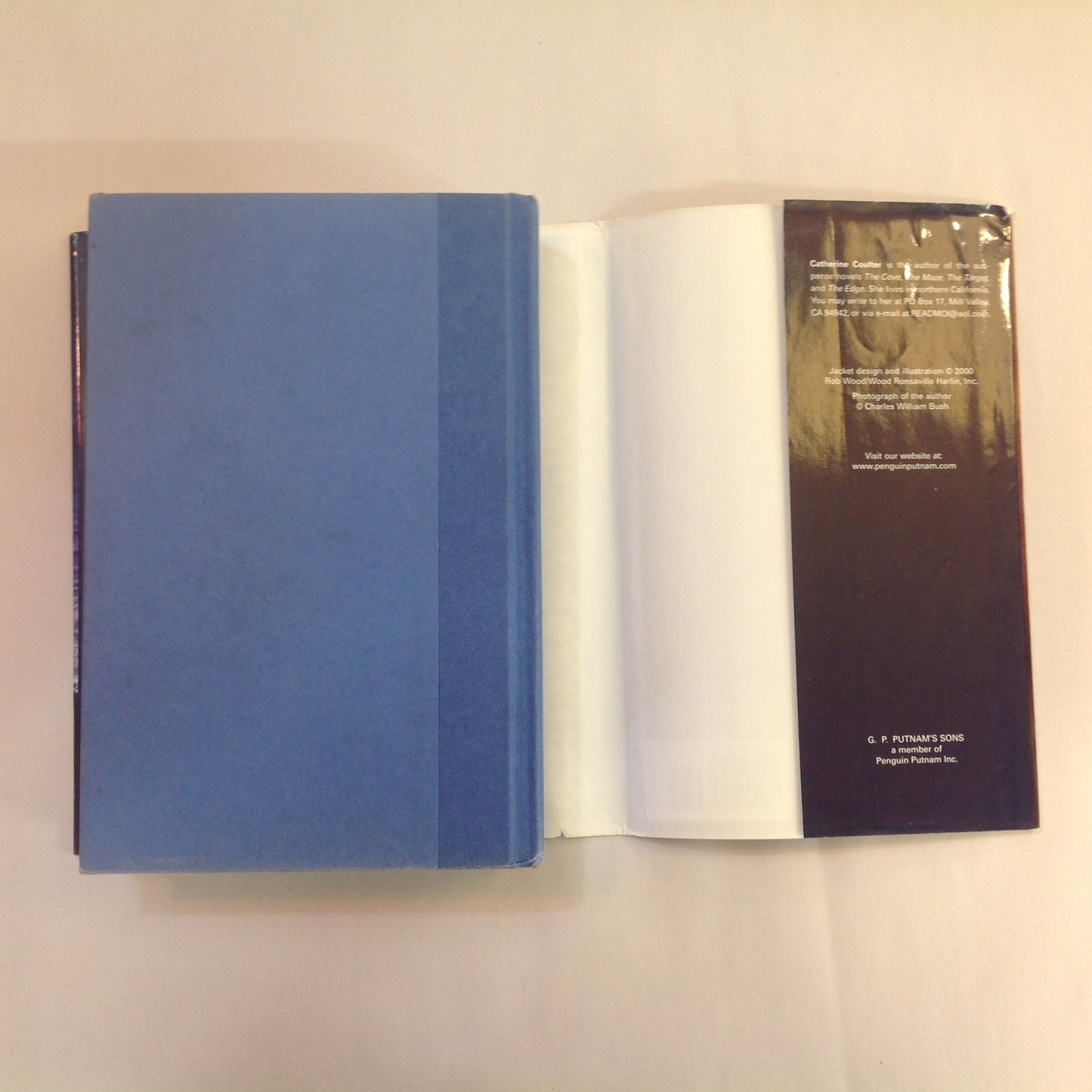 Vintage 2000 Hardcover RIPTIDE Catherine Coulter