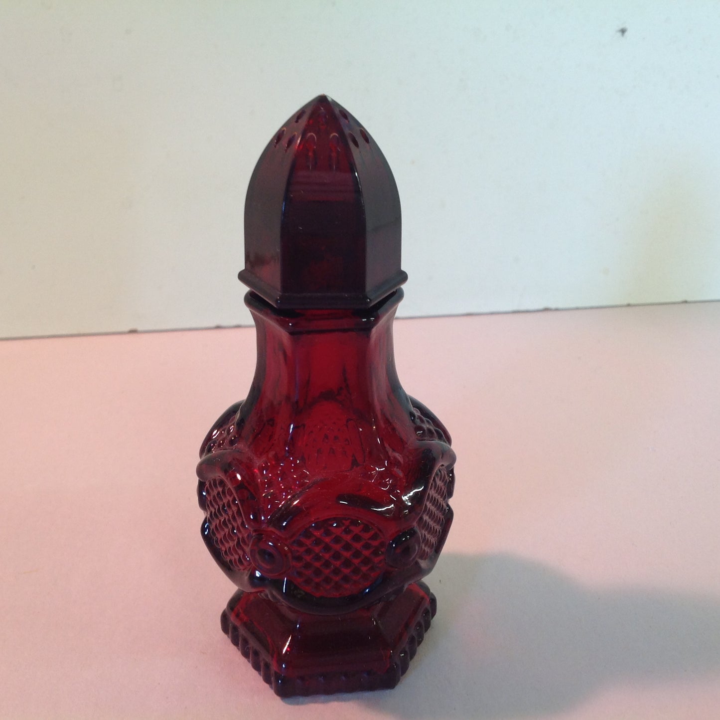 Vintage 1991 Avon 1876 Cape Cod Collection Salt Shaker Charisma Cologne Red Sandwich Glass Unused with Original Box