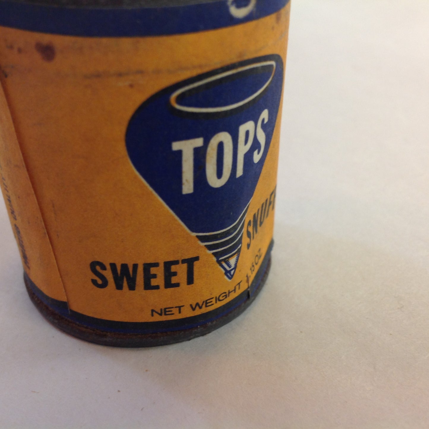 Vintage NOS Unopened Tops Sweet Snuff 1.15 oz Tin