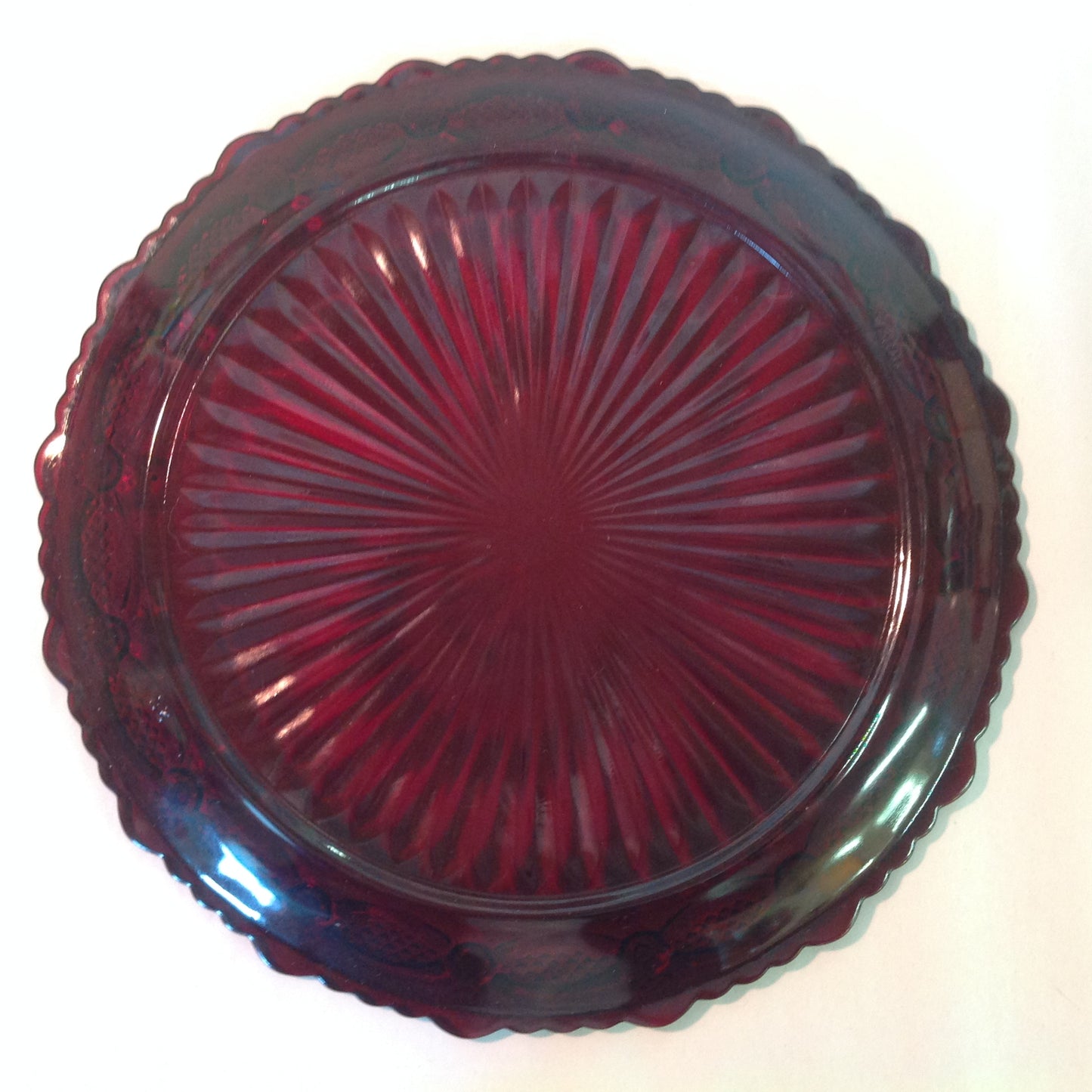 Vintage 1982 Avon 1876 Cape Cod Collection Dinner Plate Red Sandwich Glass Unused with Original Box