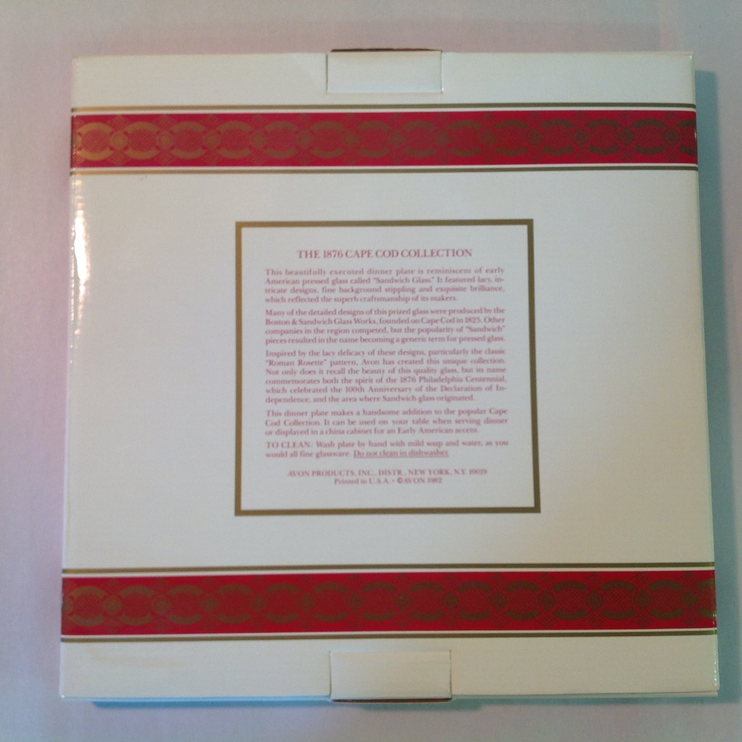 Vintage 1982 Avon 1876 Cape Cod Collection Dinner Plate Red Sandwich Glass Unused with Original Box