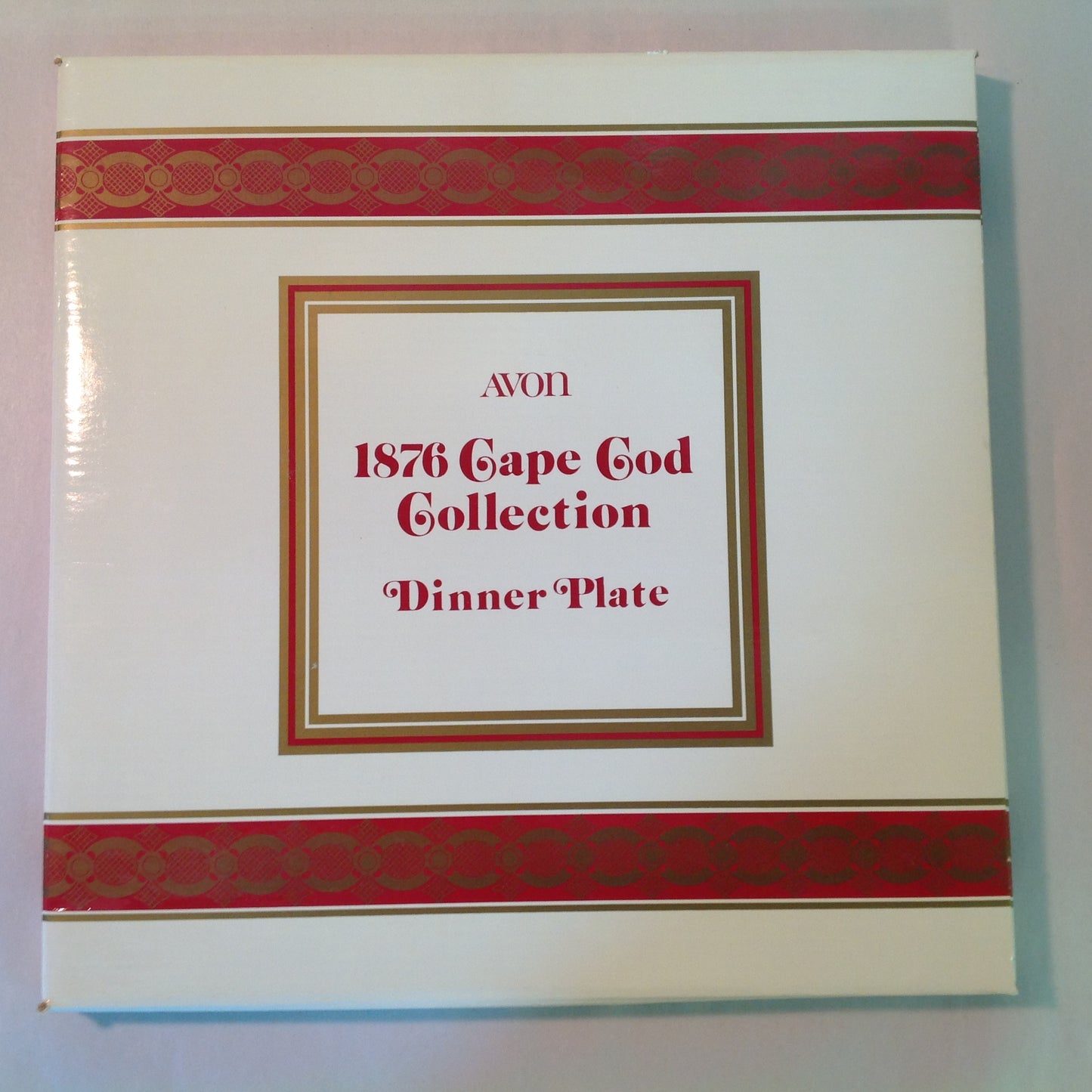 Vintage 1982 Avon 1876 Cape Cod Collection Dinner Plate Red Sandwich Glass Unused with Original Box