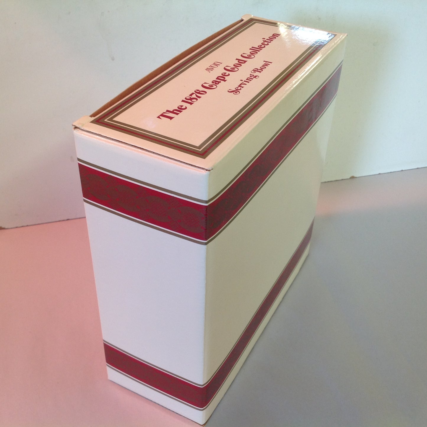 Vintage 1986 Avon 1876 Cape Cod Collection Serving Bowl Red Sandwich Glass Unused with Original Box