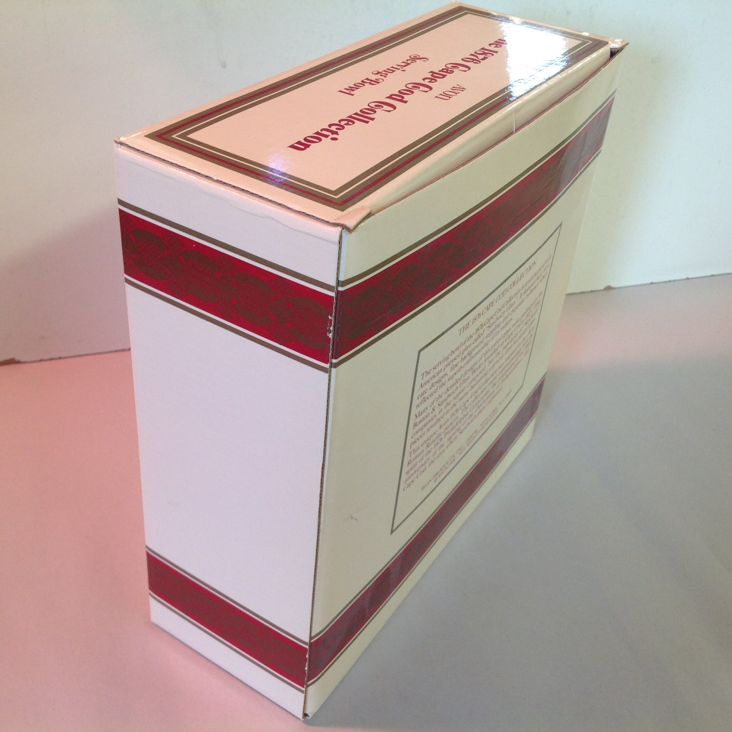 Vintage 1986 Avon 1876 Cape Cod Collection Serving Bowl Red Sandwich Glass Unused with Original Box