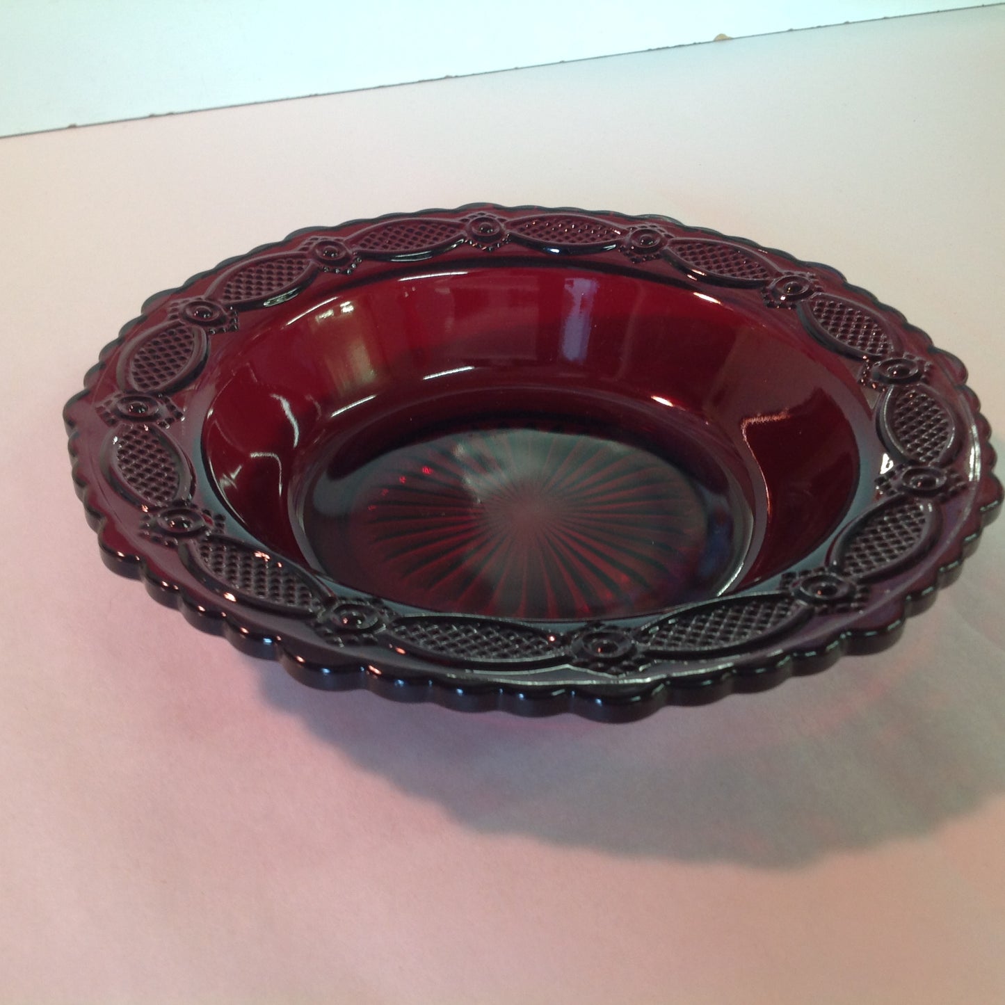 Vintage 1991 Avon 1876 Cape Cod Collection Soup/Cereal Bowl Red Sandwich Glass Unused with Original Box