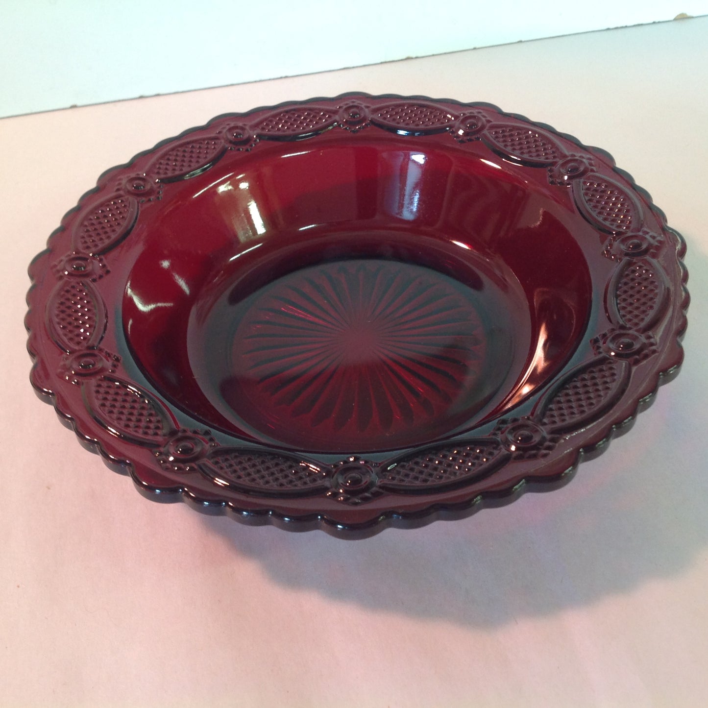 Vintage 1991 Avon 1876 Cape Cod Collection Soup/Cereal Bowl Red Sandwich Glass Unused with Original Box