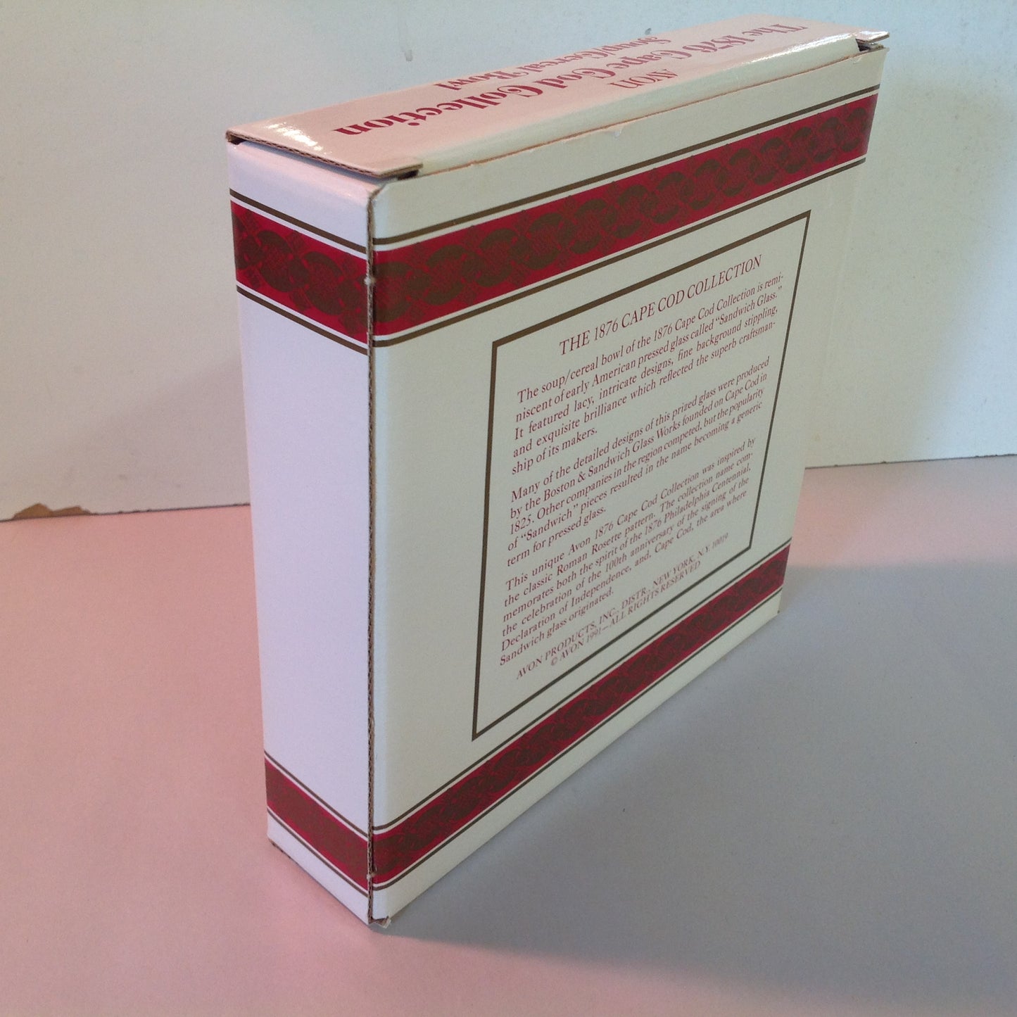 Vintage 1991 Avon 1876 Cape Cod Collection Soup/Cereal Bowl Red Sandwich Glass Unused with Original Box