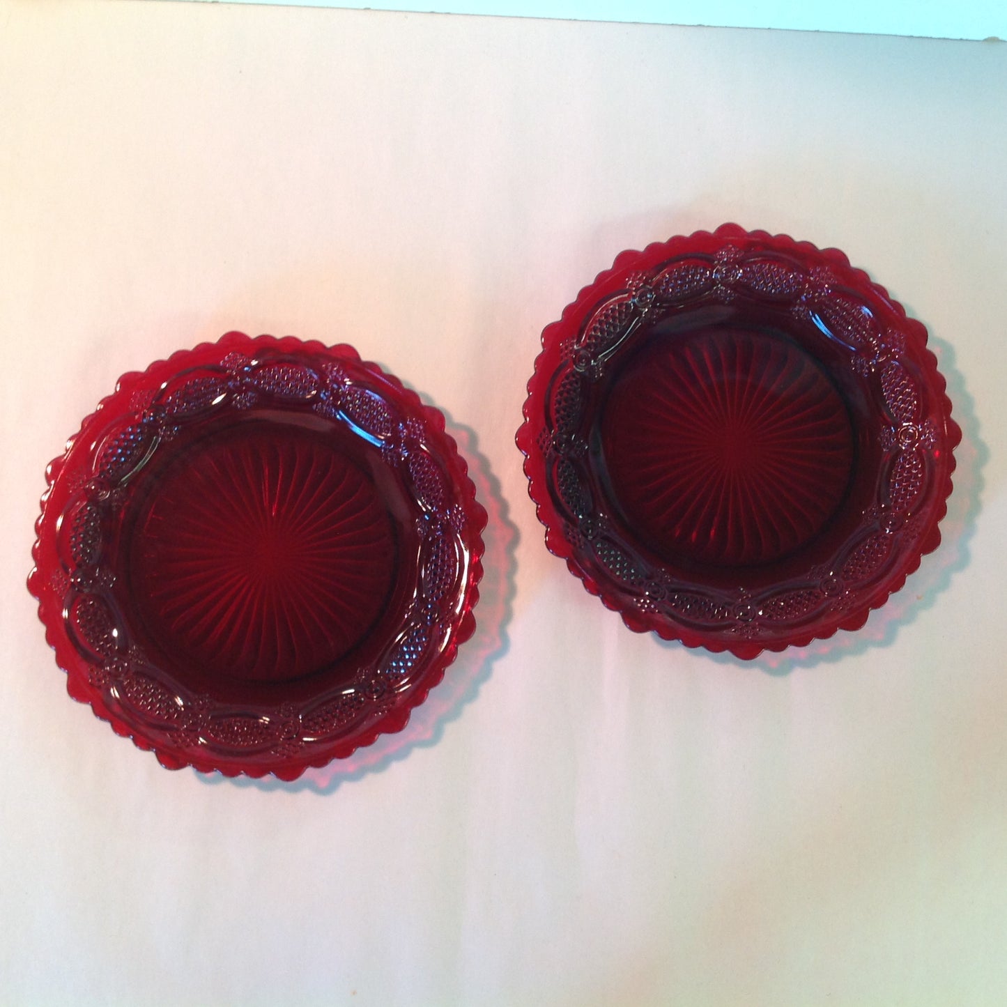 Vintage 1980 Avon 1876 Cape Cod Collection Dessert Plates Pair Red Sandwich Glass Unused with Original Box