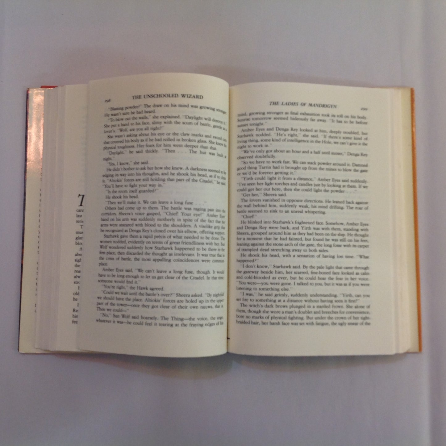 Vintage 1987 Hardcover The Unschooled Wizard Barbara Hambly Book Club Edition