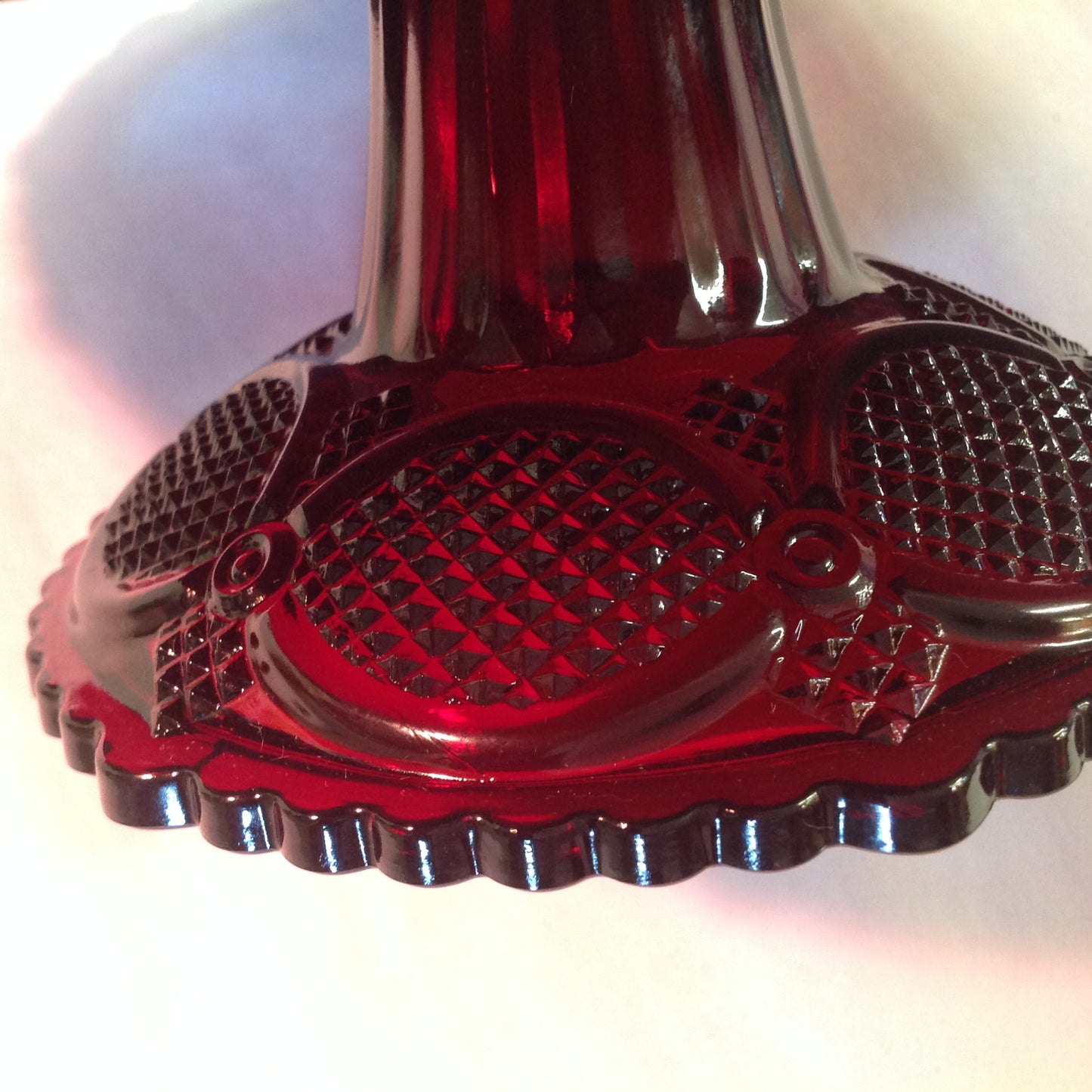 Vintage 1991 Avon 1876 Cape Cod Collection Pedestal Cake Plate Red Sandwich Glass Unused with Box
