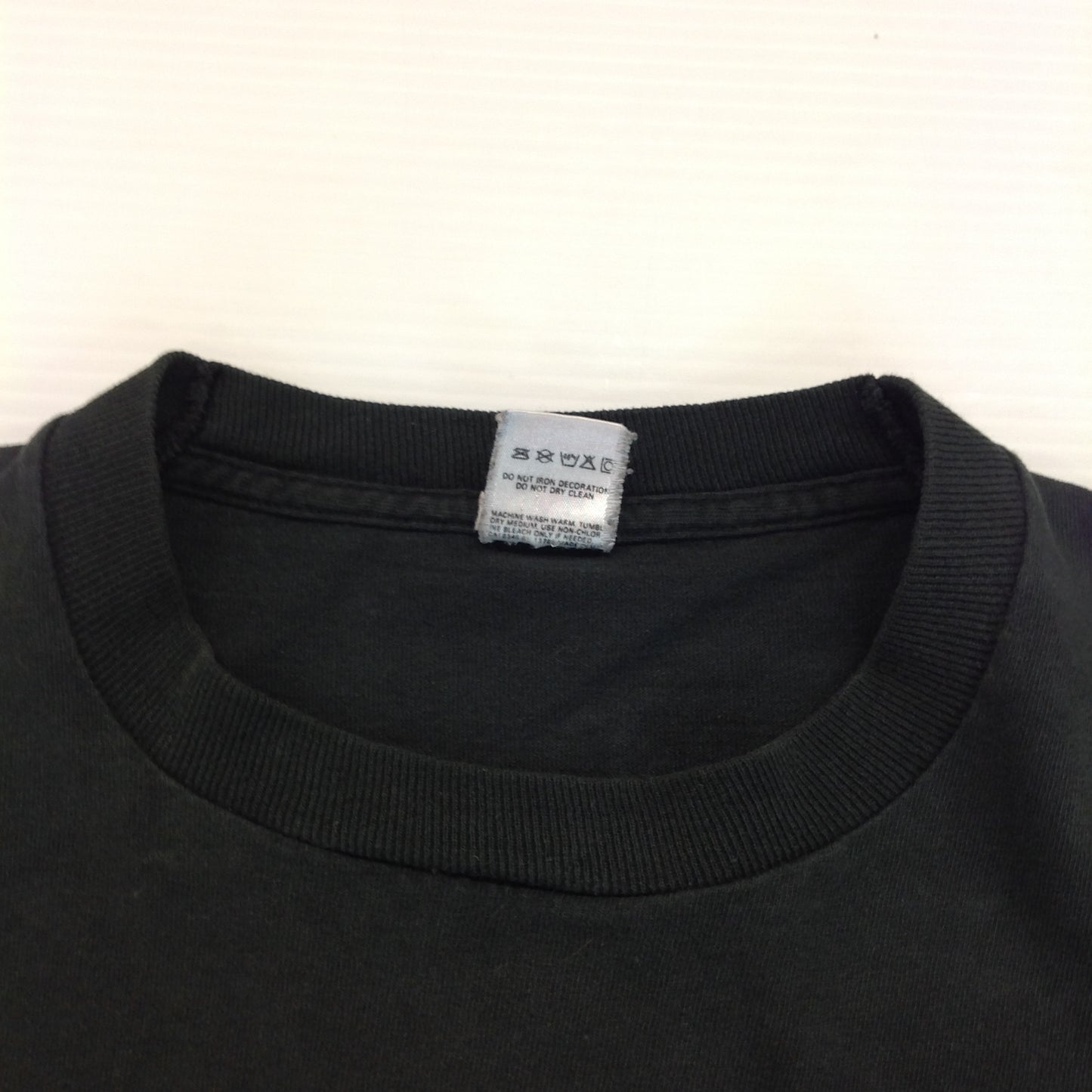 Vintage 1990's Georgetown University Black T-Shirt Large Fruit of the Loom FoTL Bulldog Graphics