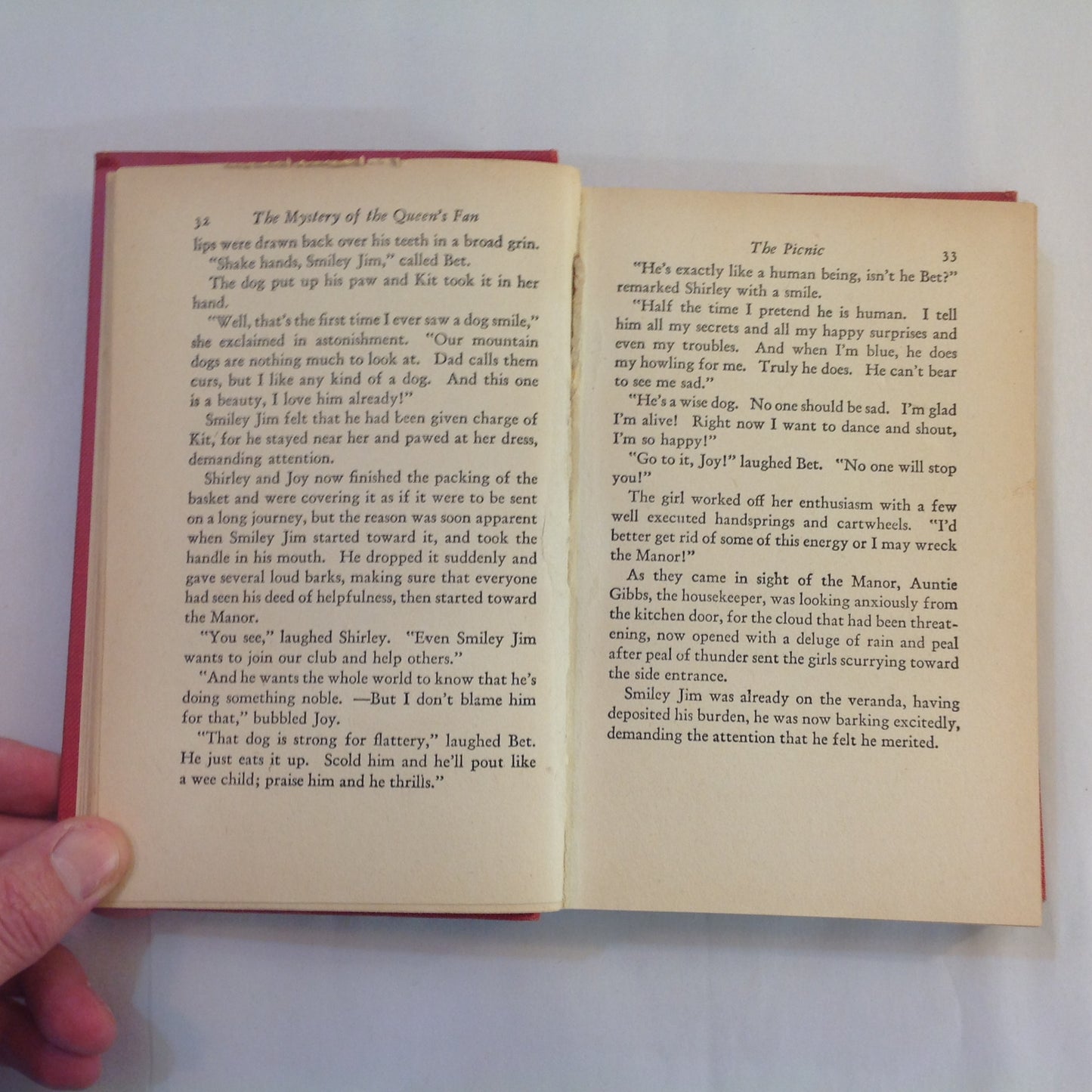 Vintage 1932 Hardcover The Merriweather Girls and the Mystery of the Queen's Fan Lizette Edholm Goldsmith First