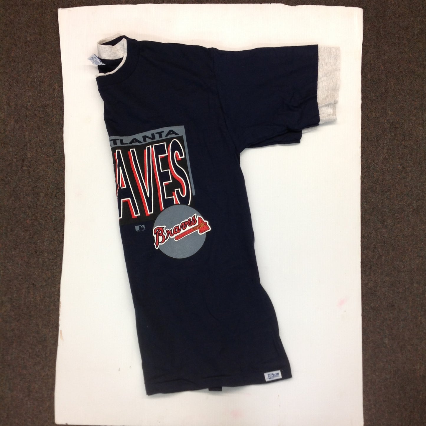 Vintage 1992 Salem Sportswear Atlanta Braves Navy Blue Double Sleeve Large T-Shirt