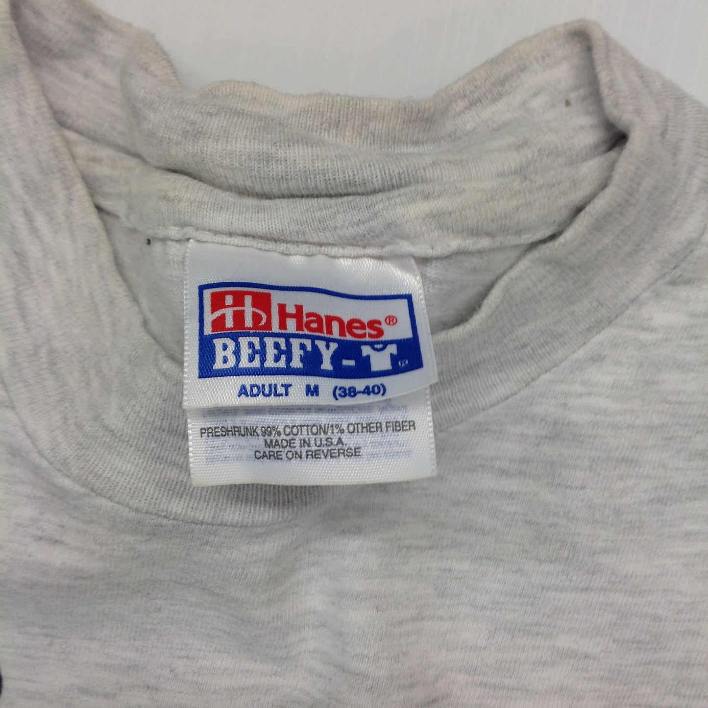 Vintage 1990's Hanes Beefy-T Souvenir Gray Men's Medium Short Sleeve Blue-Green Plaid Chicago Illinois